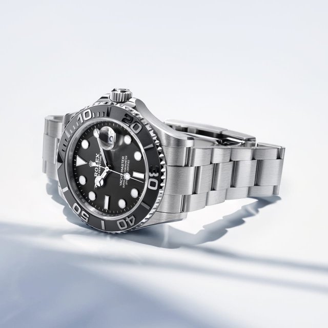 <span class='rolex-lead'>Rolex</span>